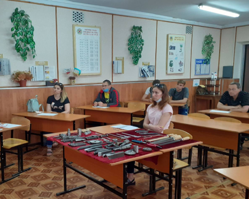 БАТЬКІВСЬКІ ЗБОРИ