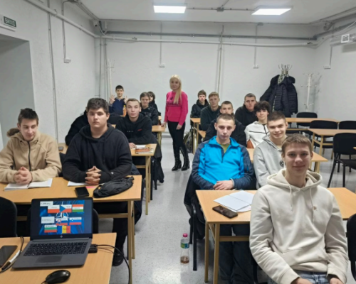 «Сучасні герої України: воїни, волонтери, лікарі»